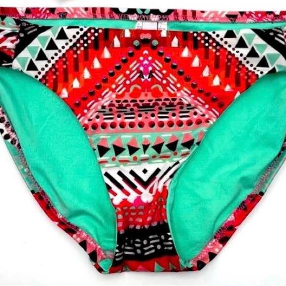 BECCA by Rebecca Virtue Swim Top and Bottom - Picture 6 of 7